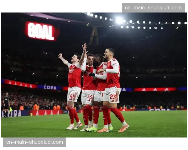 拜仁慕尼黑公布欧冠次回合大名单，伤员于帕梅卡诺回归合练