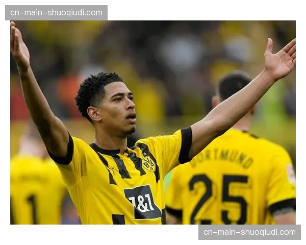 专访多特蒙德队长：谈作为后卫在定位球进攻中的角色与职责